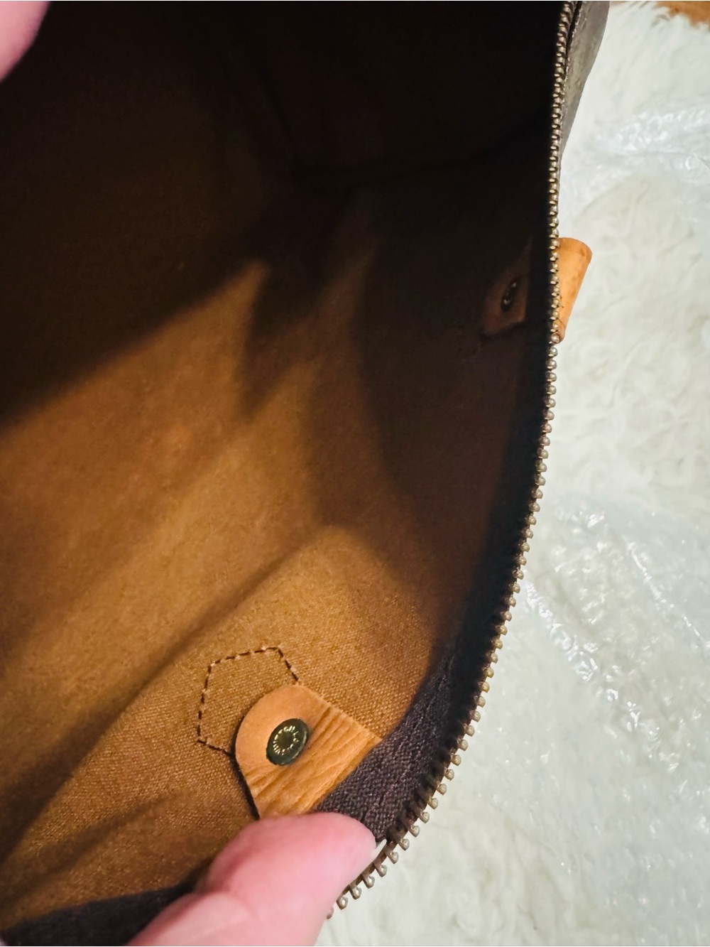 Louis Vuitton Monogram Vintage Speedy 30 - Picture 5 of 14